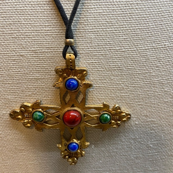 Robert Rose Vintage Cross Broach Necklace - Picture 2 of 3
